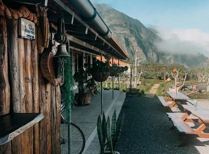 Granny's Farm * Sao Vicente (Madeira)