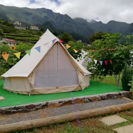 Granny's Farm * São Vicente