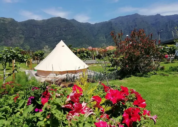 Granny's Farm * São Vicente